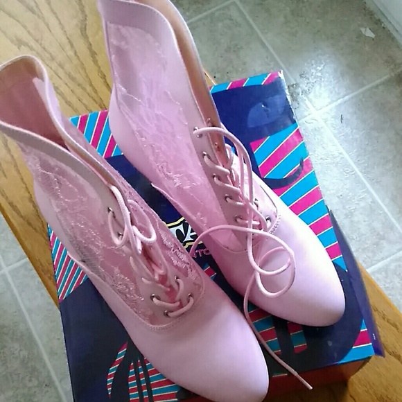 Fountains by Pleaser Women's Dame-05/IV Ankle Boot - Picture 5 of 5